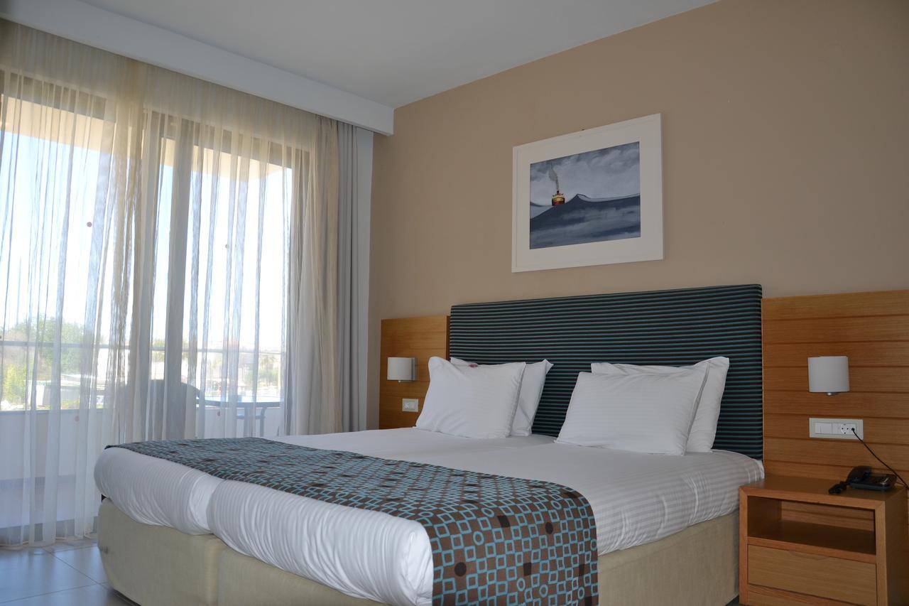 Iolida Beach Agia Marina Exterior foto